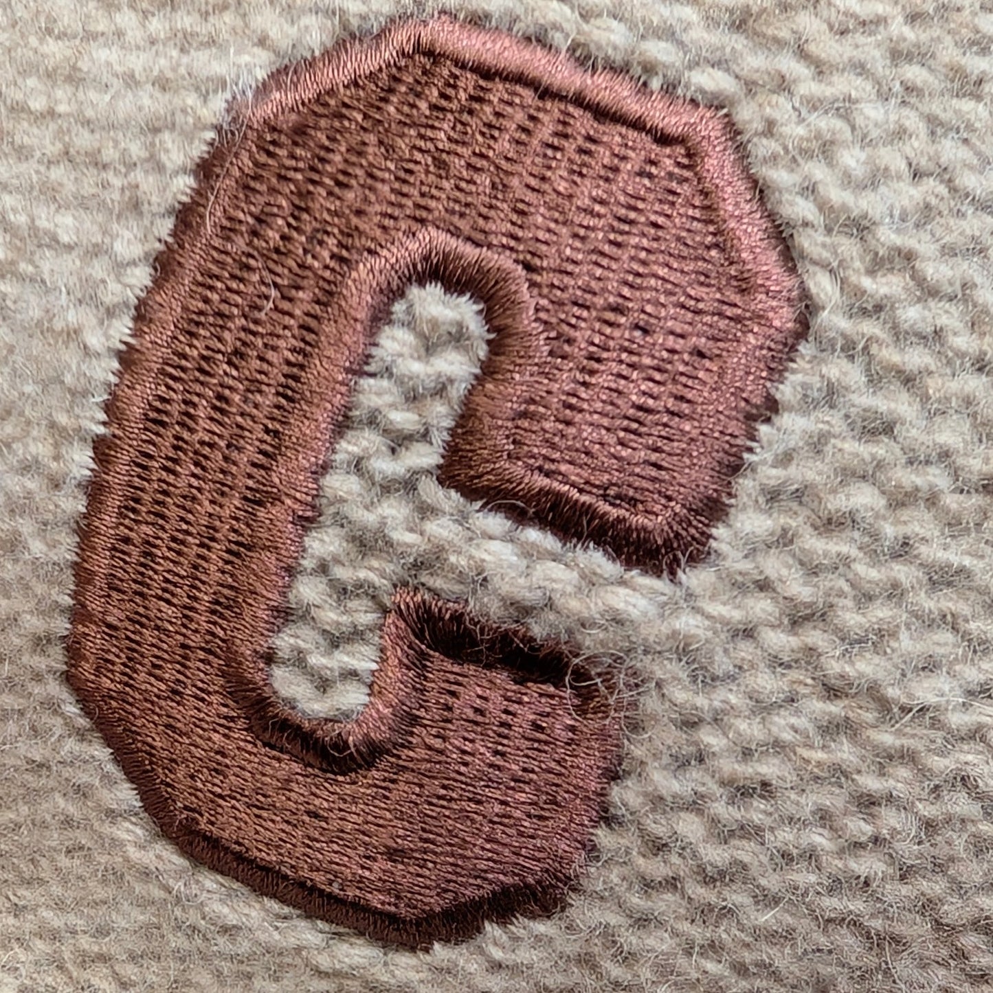 「C」ニットキャップ