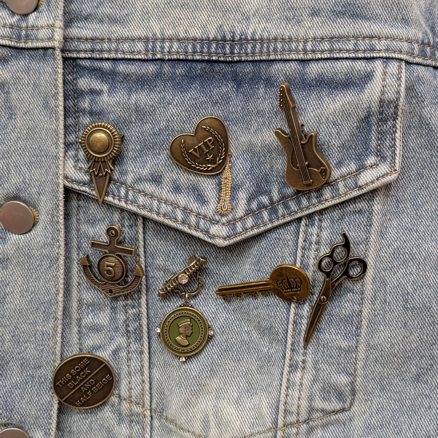 缶バッジ＆ピンバッジ付きGジャン