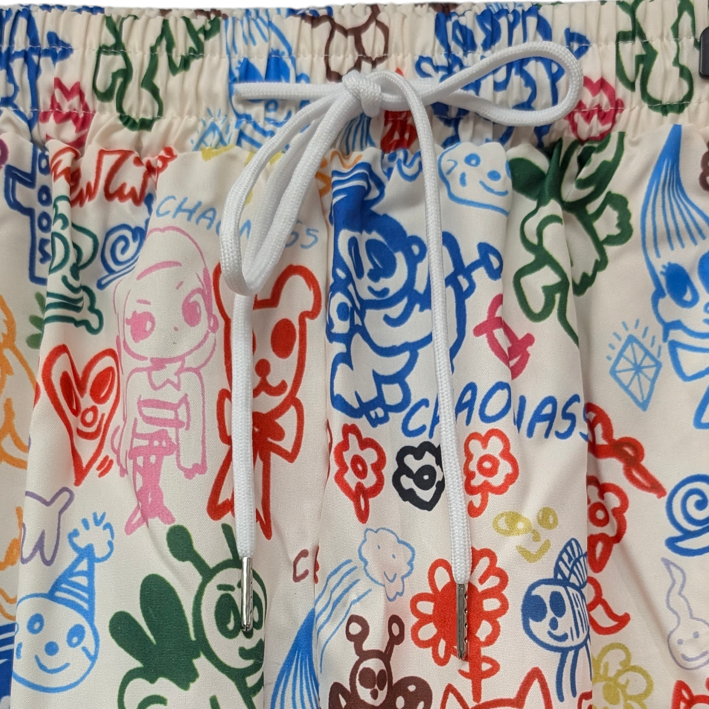 落書き風プリントカーゴパンツ