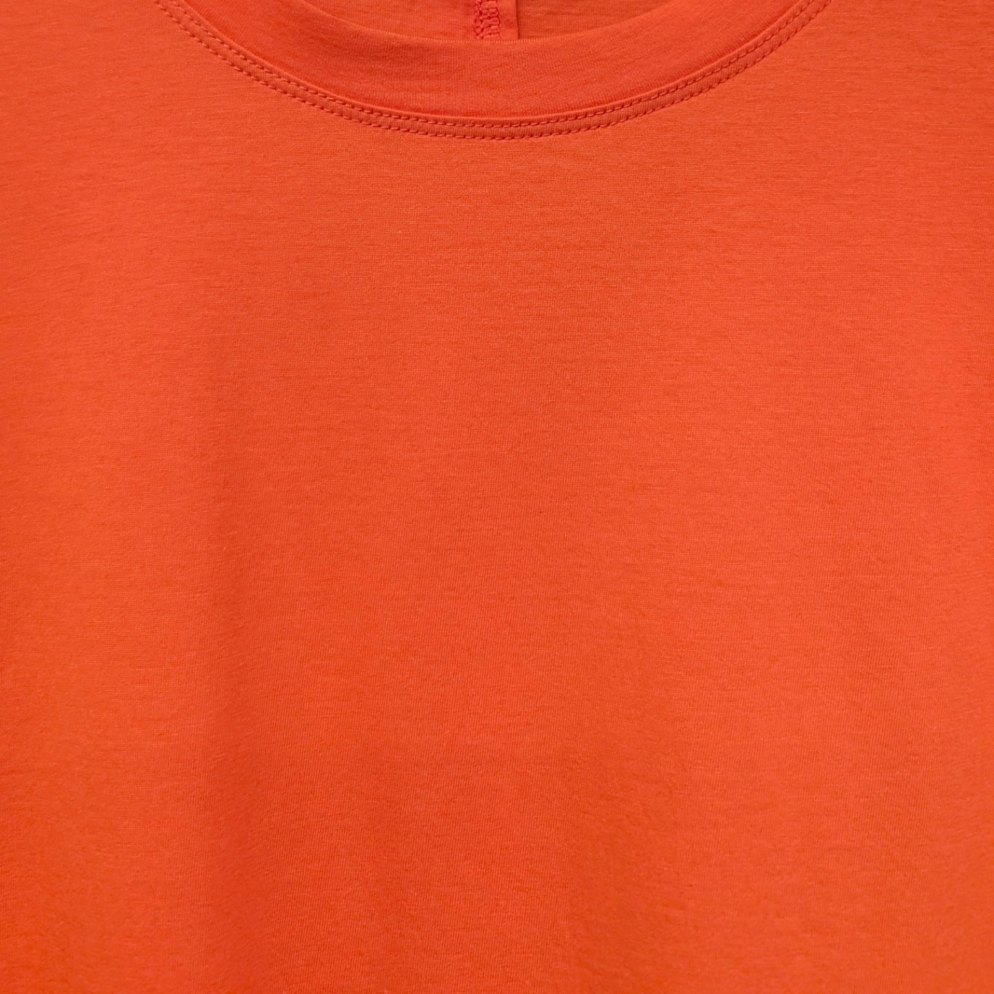 ラウンドヘム燕尾Tシャツ