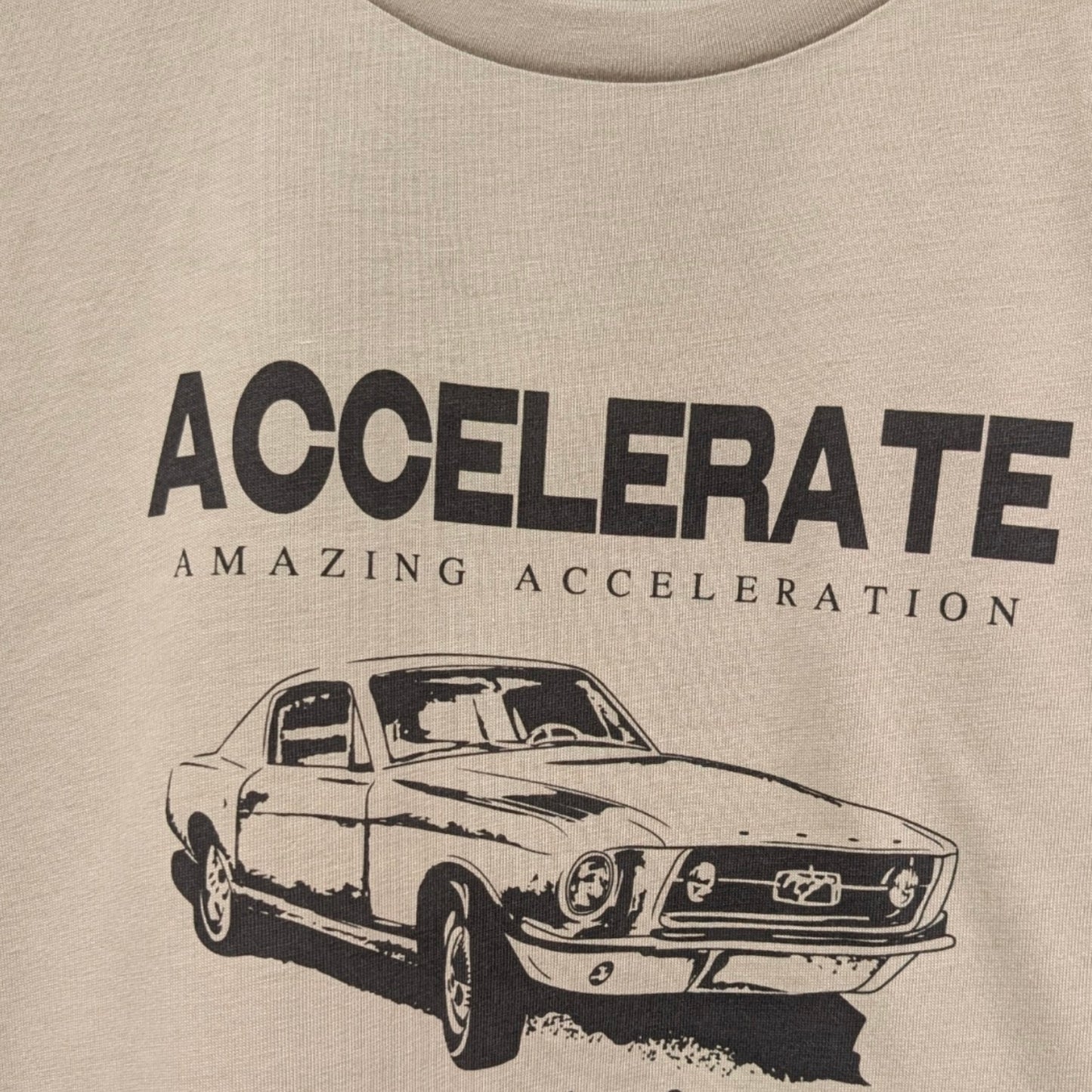 長め袖車プリントチビTシャツ