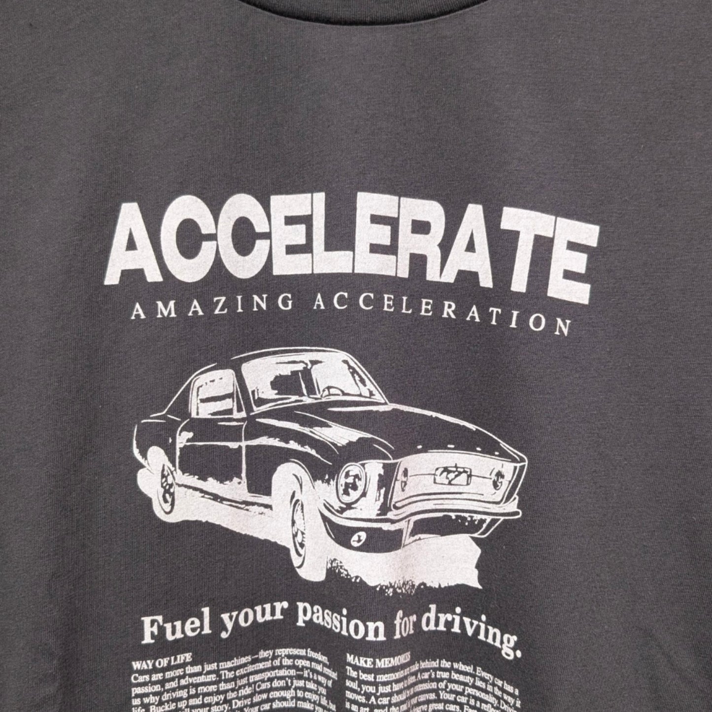 長め袖車プリントチビTシャツ