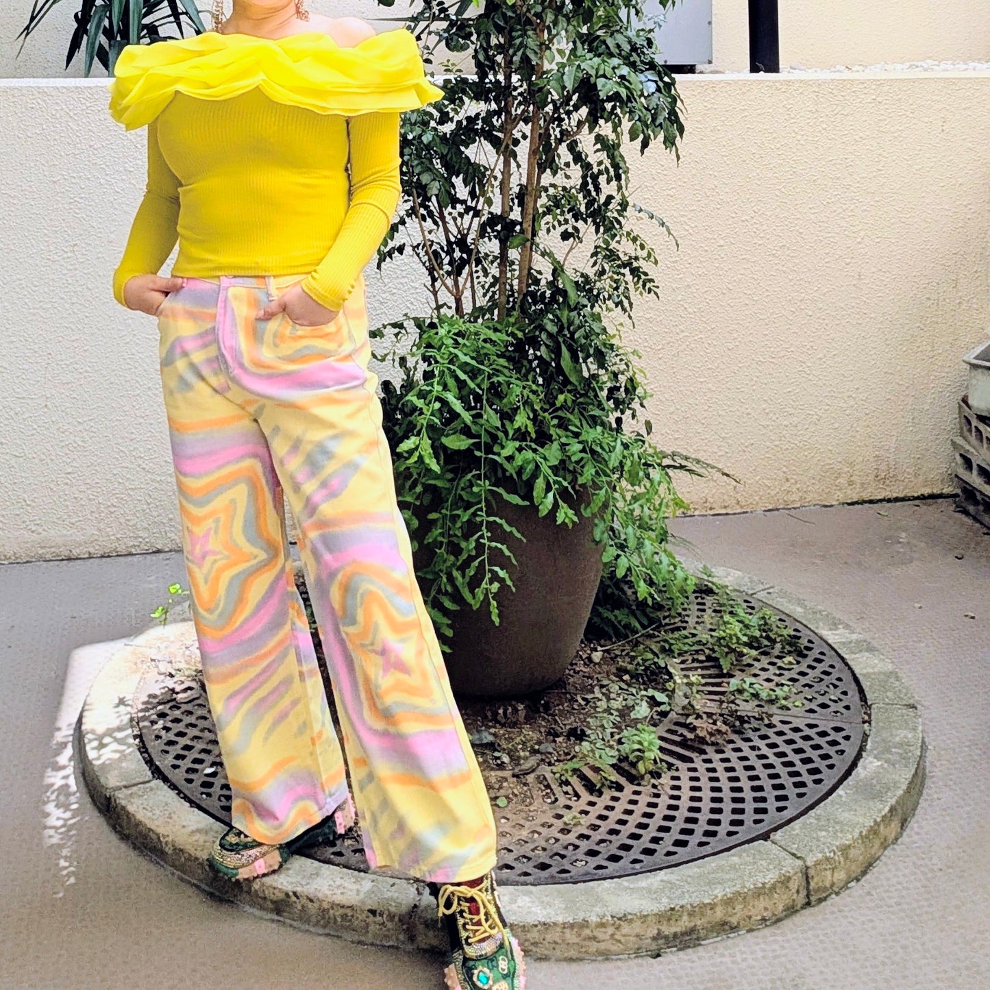 ネオンカラーストレートデニムパンツ