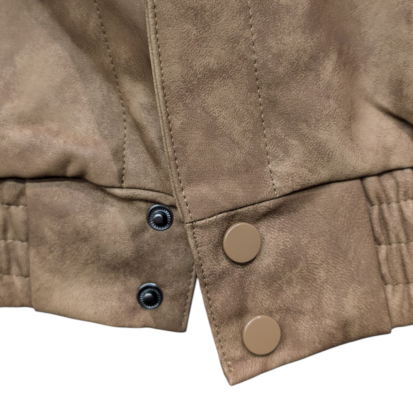 バッククマ刺繍フリンジスェードライクブルゾン